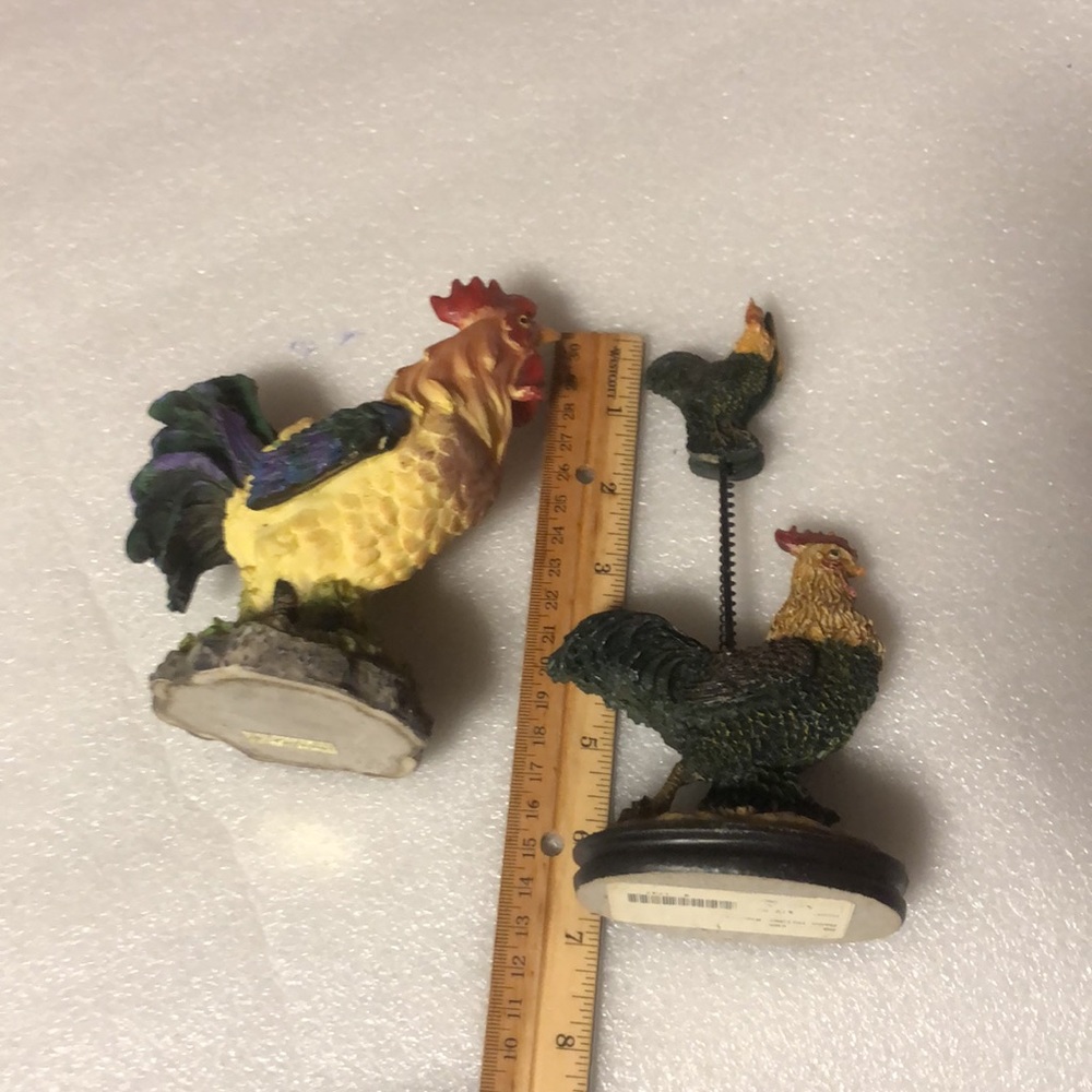 Vintage Rosters collection-3 pieces.Ceramic - Picture 10 of 15